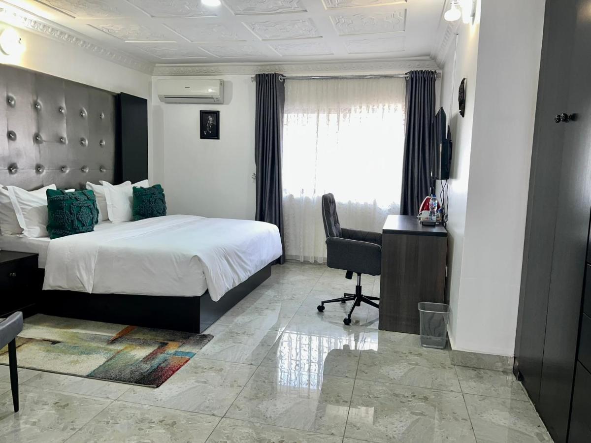 Hotel Urban Rootz Abuja Esterno foto