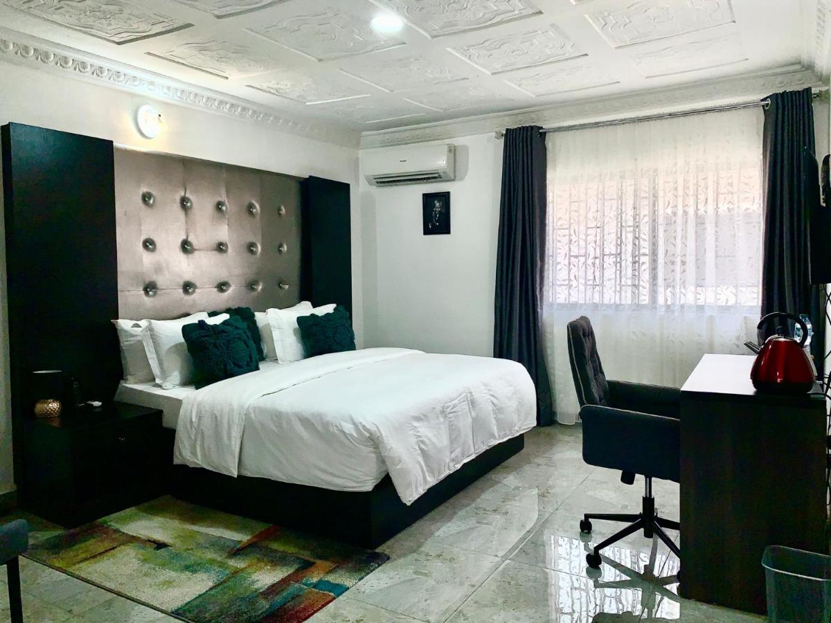 Hotel Urban Rootz Abuja Esterno foto